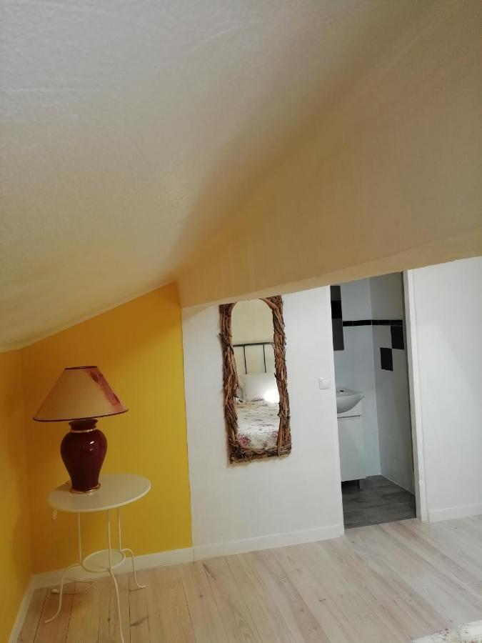 Casinha D'Alice Et Serge Cela Velha Luaran gambar