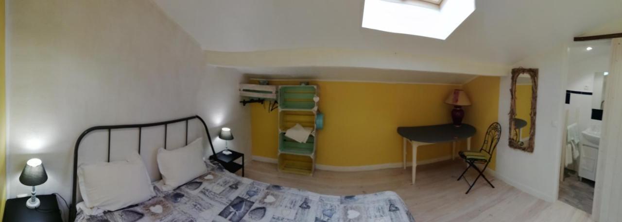 Casinha D'Alice Et Serge Cela Velha Luaran gambar
