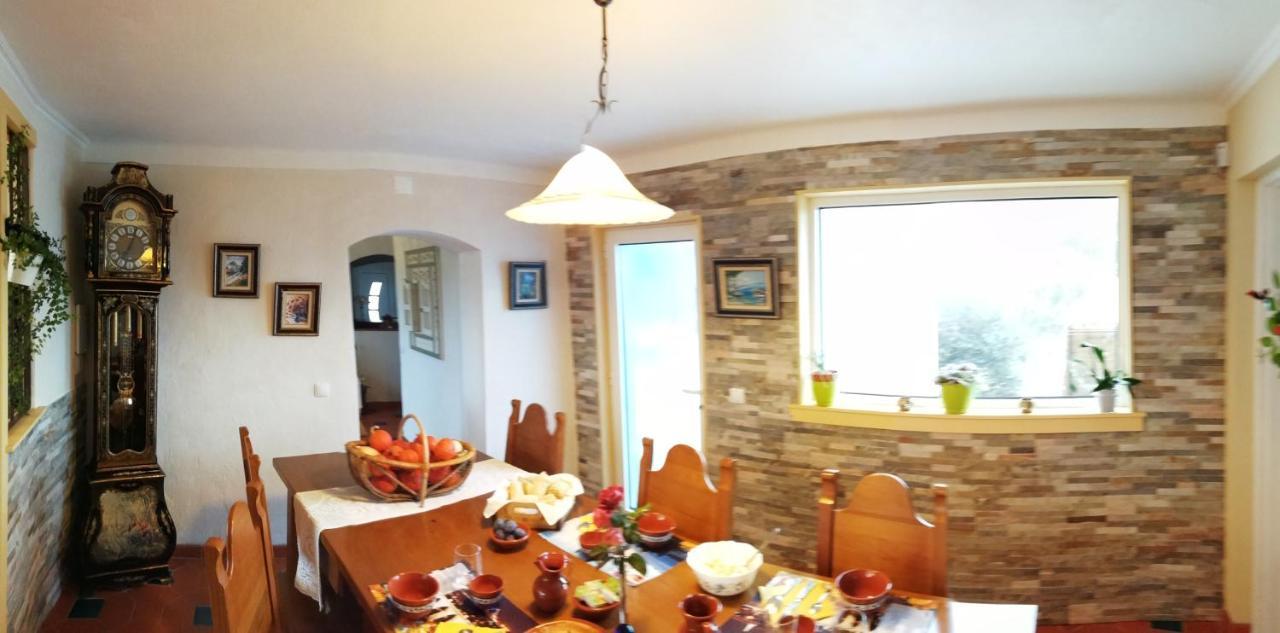 Casinha D'Alice Et Serge Cela Velha Luaran gambar